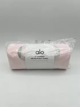 191677189492 ALO YOGA Towel Powder Pink Grounded Slip Dual