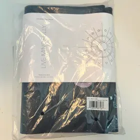 BROF1002 ANTHROPOLOGIE Travel Yoga Mat Pilates Workout