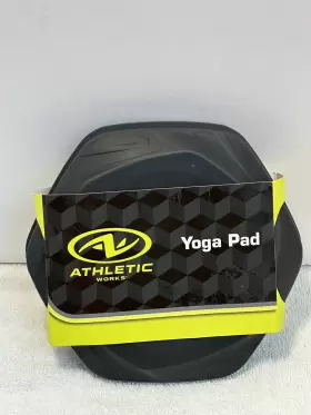191802000500 ATHLETIC WORKS Hexagon Foam Yoga Knee Elbow Pads