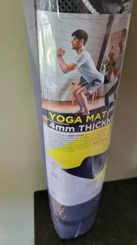 844702068384 BODY GLOVE Select Yoga Mats Slip #2