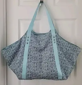 888665869251 LIGHT Tote Gym Athletic Bag Yoga Mat Clip