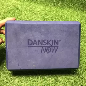 05-0718DS DANSKIN Mind Body Yoga Foam Block