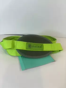 018713605627 GAIAM Restore Grip Stretch Strap Box #2