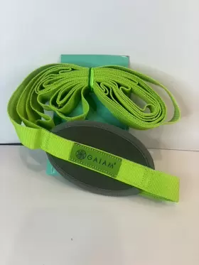 018713605627 GAIAM Restore Grip Stretch Strap Box