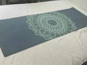 018713613295 GAIAM Yoga Mat Printed Slip Exercise Fitness