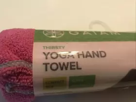 018713617064 GAIAM Thirsty Yoga Mat Towel Drying Wick Lime