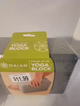 018713632487 GAIAM Yoga Block Lotus Strap Set #3