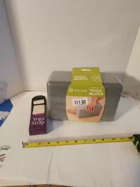 018713632487 GAIAM Yoga Block Lotus Strap Set