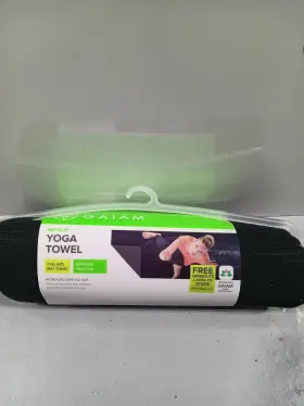 018713635198 GAIAM Slip Yoga Mat Towel #2