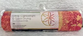 018713638373 GAIAM Yoga Mat Towel Featherlight Slip Drying