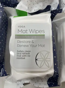 018713643933 GAIAM Yoga Mat Wipes Total #2