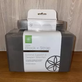 05-62333 GAIAM Yoga Block Strap Set 05-62333 GAIAM Yoga Block Strap Set