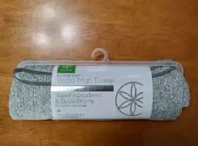 713-63-7352 GAIAM Absorbent Yoga Mat Towel