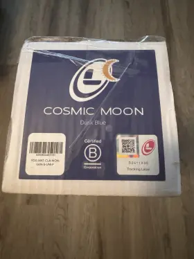 E2076 LIFORME Yoga Mat Cosmic Box E2076 LIFORME Yoga Mat Cosmic Box