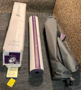 YOG-MAT-CLA-PUR-GEN-5-UNI-F LIFORME Yoga Bag Slip