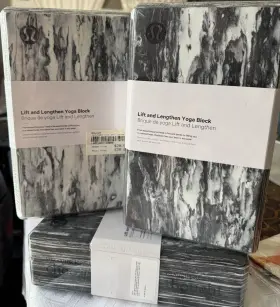 LLL1280 LULULEMON Lift Lengthen Foam Yoga Block Dense