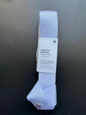 Lululemon Lu9ajas Nwt Loop It Up Mat Strap Eyelet Heathered Lavender Pslb