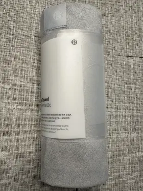 STYLELU9531S LULULEMON Towel Hail