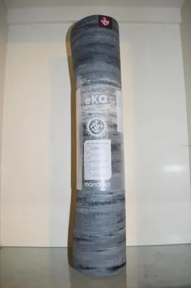 135021560 MANDUKA Eko Yoga Mat Clay Marble Standard