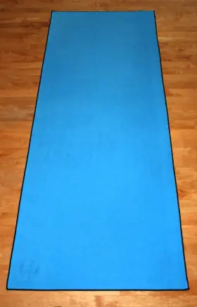 136624 MANDUKA Equa Yoga Mat Towel Tasmanian Standard Grip