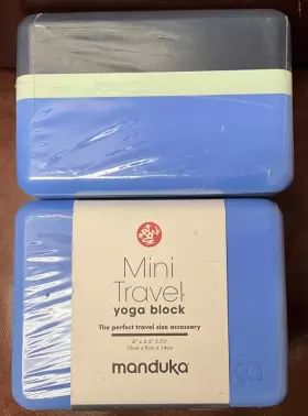 840104807026 MANDUKA Mini Travel Yoga Block