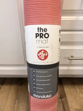840104810552 MANDUKA Pro Yoga Mat Coral Colorfields Standard #2