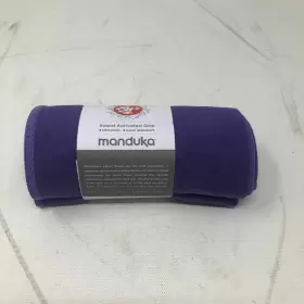 840104823163 MANDUKA Equa Yoga Towel Passion Berry