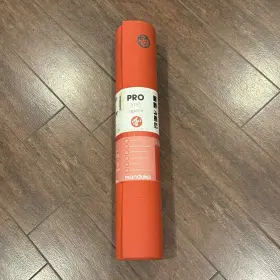 846698018602 MANDUKA Pro Lite Yoga Mat Slip Aponi Poppy