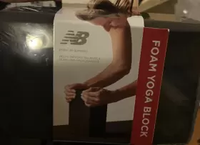 018713643377 NEW BALANCE Foam Yoga Block Leveled Edges