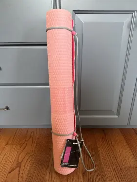 129882 NIKE Fundamental Yoga Mat Peach Pink