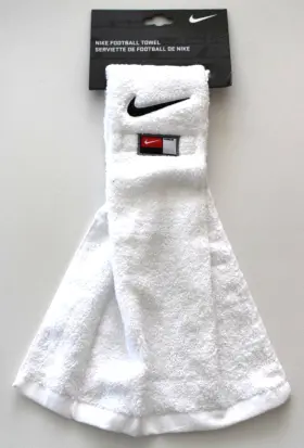 845840011799 NIKE Football Towel Unisex