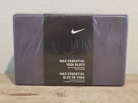 845840082119 NIKE Essential Yoga Block Pink Stripe Stretching
