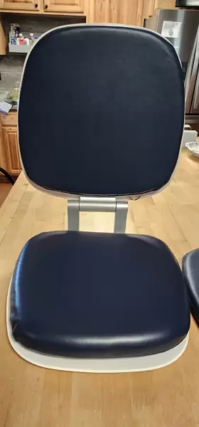 795976262209 PEBBL MEDITATIONS Folding Meditation Floor Chair
