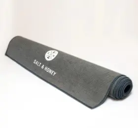 860532000448 SALT HONEY Slip Yoga Pilates Mat Towel