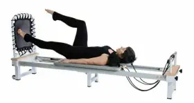 555610 STAMINA Aeropilates Precision Reformer