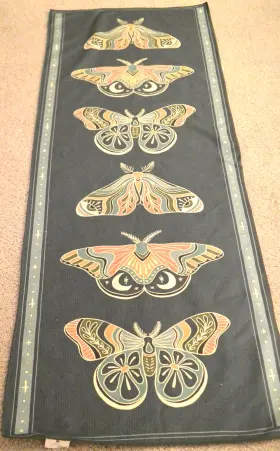TWL-Y-02-01 TREK LIGHT Moth Yoga