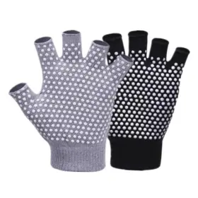 742880920572 YL TRD Slip Dots
