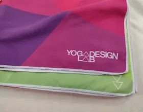 646648208028 YOGA DESIGN LAB Travel Mat Geometric Towel #2