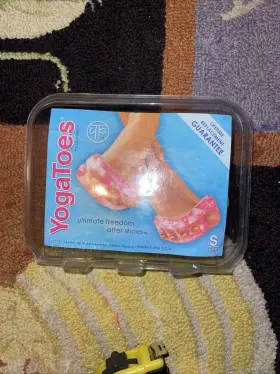 013964188608 YOGA TOES Toe Stretcher Seperator Bunions