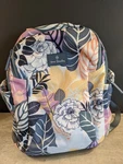 Nwot Vera Bradley Women's Outlet Lighten Up Essential Backpack Palm Floral 13x14. Fixed Price $25.49.