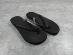 Kuailu Thong Sandal Women 10 Black Leather Flat Yoga Mat Walk Beachy Comfort. Fixed Price $19.75.