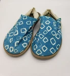 Sanuk Yoga Mat Sling Cruz Lauren Sandals Slip On Shoes Womens Size 10 Blue Print. Fixed Price $22.99.