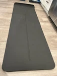 Manduka Begin Yoga Mat Black 5mm With Imperfection. Fixed Price $25.00.