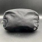 Lululemon Everywhere Belt Bag 1l Black Crossbody Fanny Pack Pre-owned Read. Fixed Price $14.00.