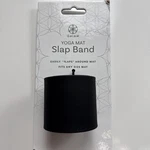 Gaiam Yoga Mat Strap Slap Band - Keeps Your Tightly Rolled And Secure. New.. Fixed Price $11.99.
