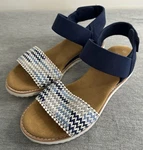 Bob S Skechers Women's - Stretch Ankel Strap Sandal Zigzag Blue Flats Us 8. Fixed Price $15.00.